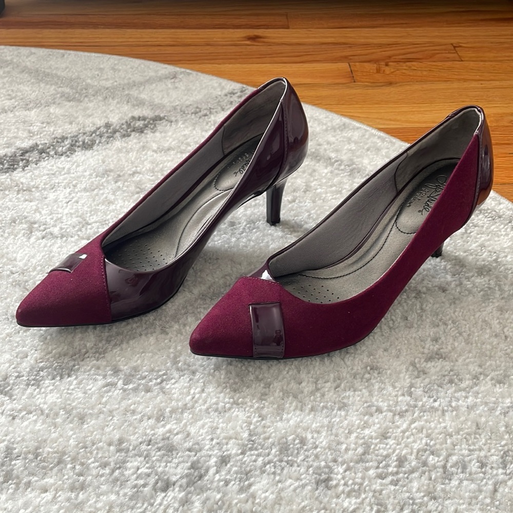 Burgundy Size 10M Life Stride Heels